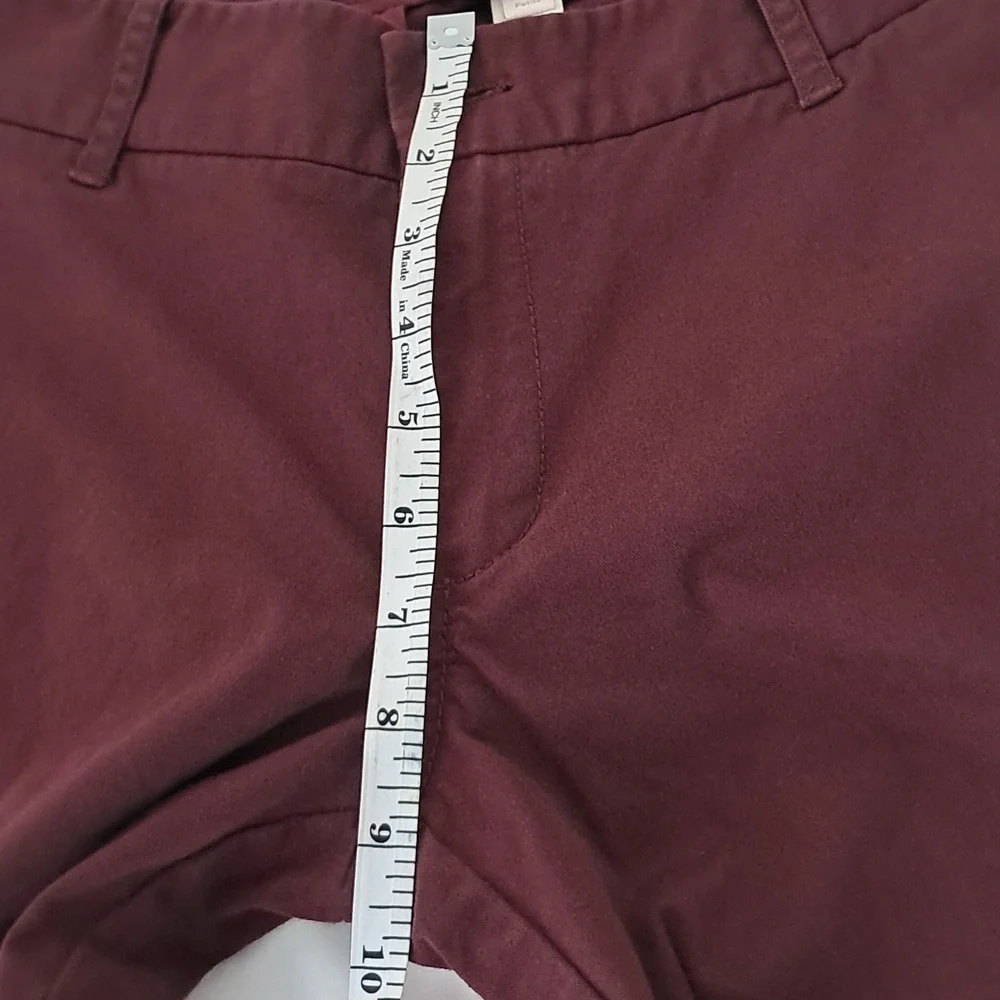 J. Crew Frankie Crop Pants! Burgandy/Plum Color. Womans‎ Size 8 Petite.